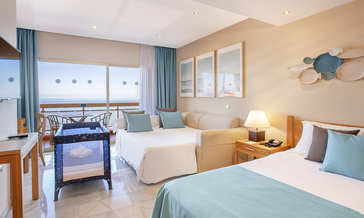 Maximum capacity is 4 persons plus a Baby Cot